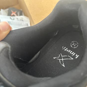 Kinetix Ayakkabıda Kısa Sürede Yırtık Ve İp Çıkması Sorunu