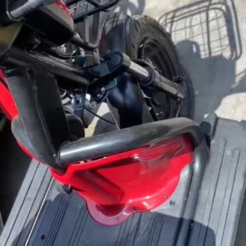 Ambalajsız Ve Hasarlı Moped, İlgisiz Müşteri Hizmetiyle Mağduriyet