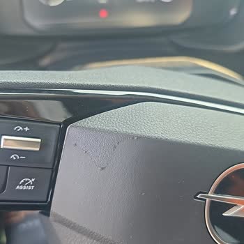 Opel Combo Direksiyon Simidindeki Soyulma Ve Garanti Sorunu