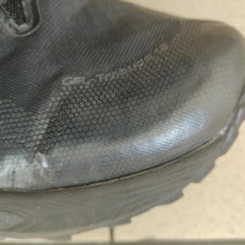ASICS GEL-Trabuco 12 GTX: Sohle nach wenigen Wochen beschädigt – Reklamation abgelehnt