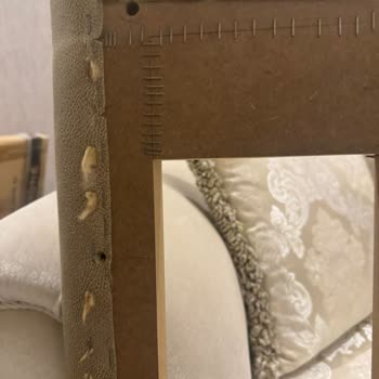 Bir Aylık Koltuk Takımında Kumaş Soyulması Ve Parçalanma Sorunu