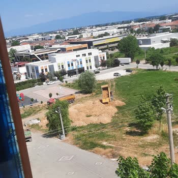 Yeşil Alanın Toprakla Doldurulması ve Görüntü Sorunu Hakkında Şikayet