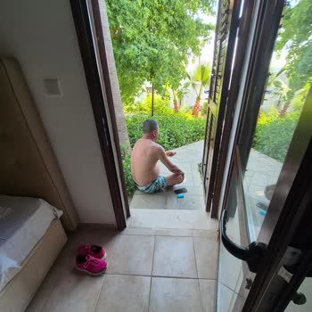 Satılan Villa Yerine Sıkışık Ve Karanlık Oda Verildi Kimse İlgilenmiyor