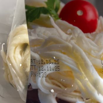 Aldığım Peynir 10 Günde Küflendi, Firma Dönüş Yapmadı