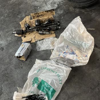 Yurtiçi Kargo Patlamış Ve İçeriği Eksik Olarak Bana Teslim Edildi