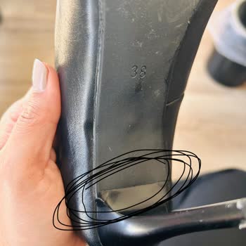 Kısa Sürede Kırılan Ayakkabı Ve Olumsuz Değişim Talebi