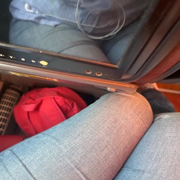 Otobüs Gecikmesi Ve Konforsuz Koltuk Deneyimi