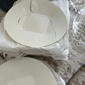 Kırık Gelen Ürünler Aylardır Teslim Edilmiyor, İlgisizlik Mağdur Ediyor