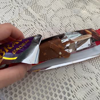 Golf Dondurma'dan Çıkan Tahta Parçası Şaşkınlığı