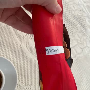 Golf Dondurma'dan Çıkan Tahta Parçası Şaşkınlığı