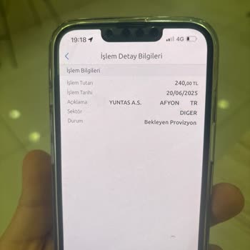 Servis Gecikmesi Ve İlgisiz Personel Deneyimi