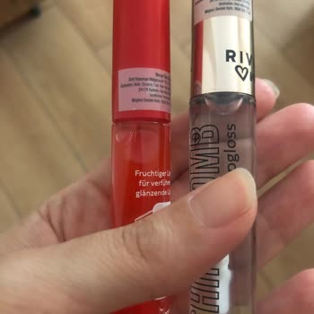 Rossmann'dan Koruma Bandı Olmayan Dudak Ürünleri Güven Vermiyor