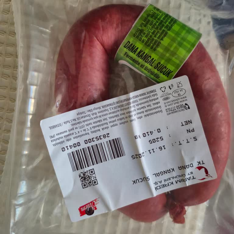 Sucuklarda Gramaj Fazlası İle Haksız Satış Yapılıyor