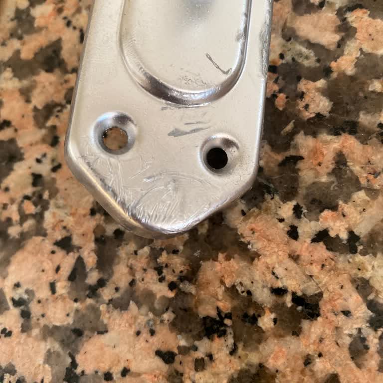 Akçalı Sprey Boya Kurumuyor, Ürünler Ve Eşyalarım Zarar Gördü