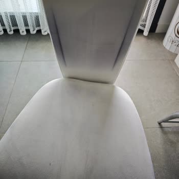 Eşofman Altı İlk Kullanımda Sandalye Rengini Bozdu Müşteri Hizmetleri Yetersiz Kaldı