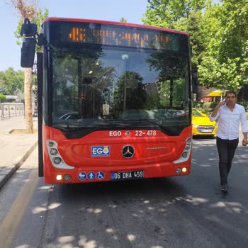 EGO Otobüs Şoförünün Yolcuya Hakaret Ve Yardımcı Olmama Şikayeti