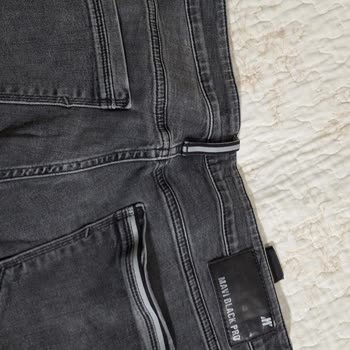 Mavi Pantolonlarda Tekrarlayan Aşınma Ve Müşteri Hizmetlerinde İlgisizlik