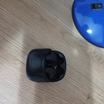 JBL Tune Flex Kulaklık Aniden Şarj Olmamaya Başladı