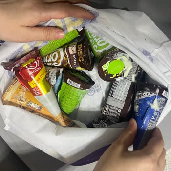 Erimiş Dondurma Ve Yetersiz Teslimat Hizmeti