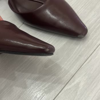 Zapatos Pull & Bear dañados tras un uso, decepción por su calidad