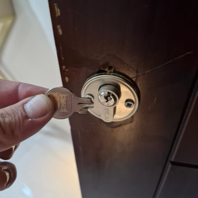 Yeni Takılan Kapı Kilidi İlk Kullanımda Arızalandı