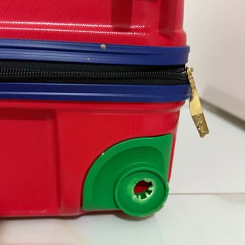 THY Dönüş Uçuşunda Valizimin Tekerleği Kırıldı, Mağdur Oldum