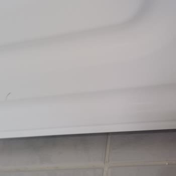 Yeni Alınan Çamaşır Makinesinde Çizik Ve Hasar Mağduriyeti