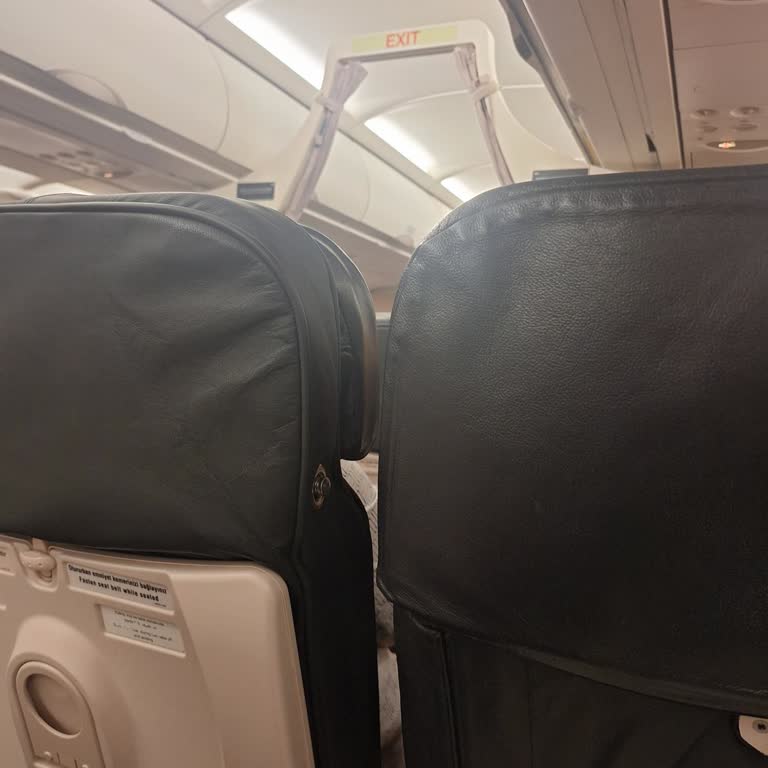 Her Uçuşta Sebepsiz Gecikme Ve Bilgilendirme Eksikliği