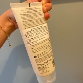 Trendyoldan Aldığım Yüz Temizleme Jeli Sahte Mi Bozuk Mu