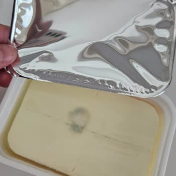 Son Kullanma Tarihi Geçmemiş Üründe Küf Sorunu Ve Hayal Kırıklığı