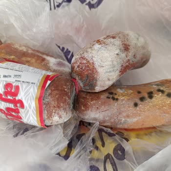 Aldığım Sucuğun Beklenmedik Şekilde Bozulması Ve Şube İlgisizliği