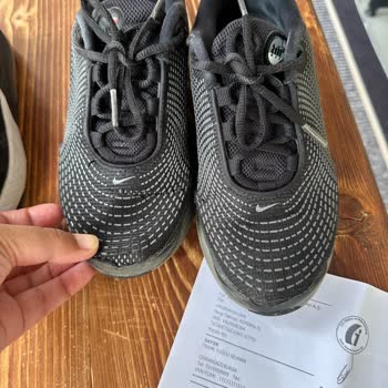 Nike Air Max Ayakkabılar Hızla Deforme Oluyor Ve Garanti Kabul Etmiyor