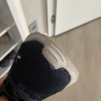 Yeni Alınan Puma Ayakkabının Tabanı Kısa Sürede Açıldı