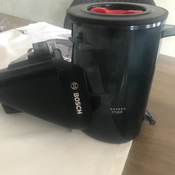 Bosch Serie 8 Süpürge Toz Haznesi Ve Parça Sorunları