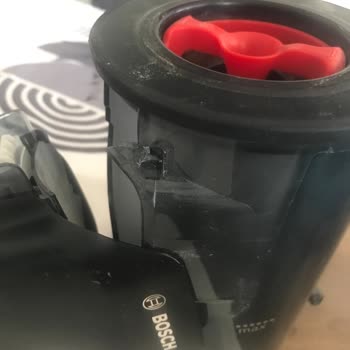 Bosch Serie 8 Süpürge Toz Haznesi Ve Parça Sorunları