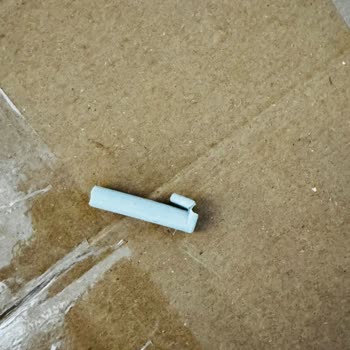 Kırık Ürün Ve İlgisiz Teslimat: Sürat Kargo Küçükyalı Şubesinden Mağduriyet