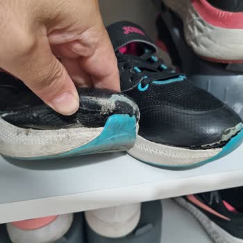 Joma Çocuk Ayakkabısı Kısa Sürede Yıprandı Ve Markadan Destek Alamadım