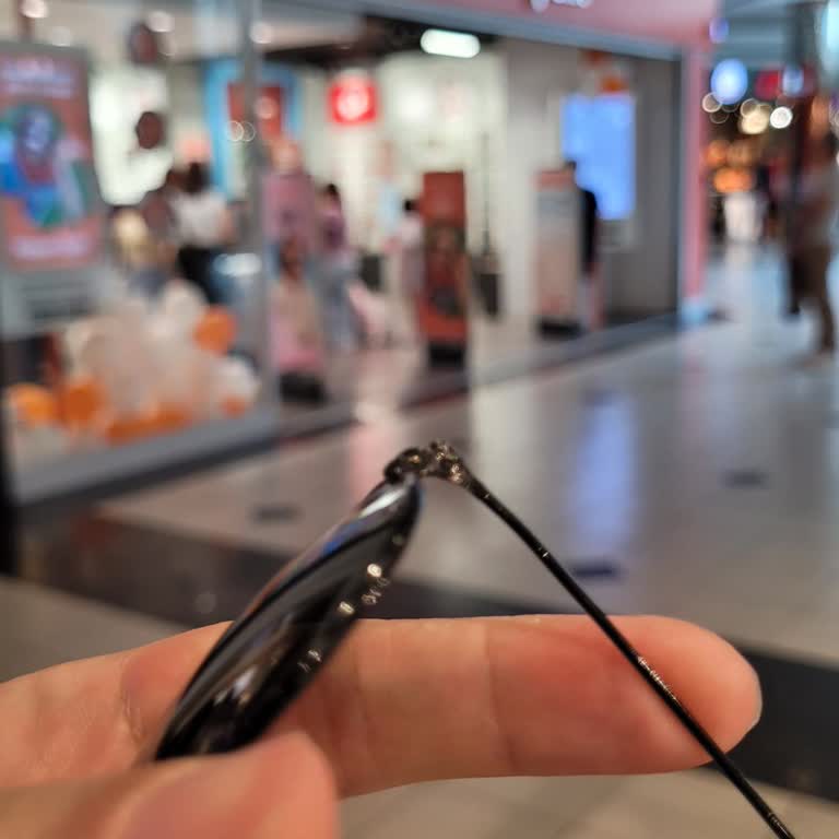 Küçük Bir İşlem İçin Yardımcı Olunmadı, Olumsuz Davranışla Karşılaştım