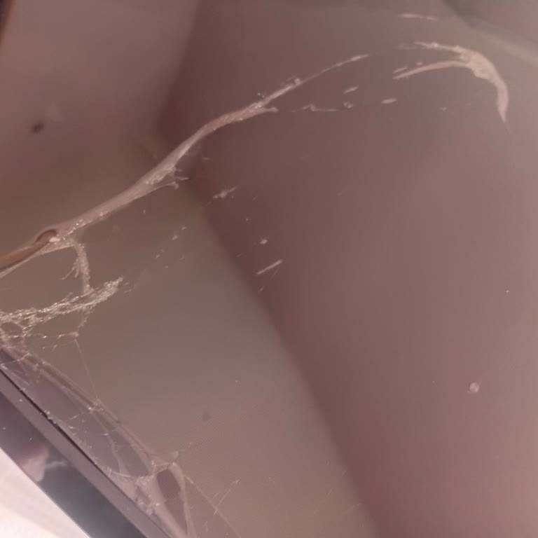 Kırık Ve Defolu Televizyon Teslimatı Sonrası Mağduriyet