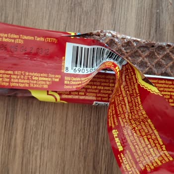 Bozuk Çikolatalı Gofret Şoku: Son Tüketim Tarihi Geçerliydi