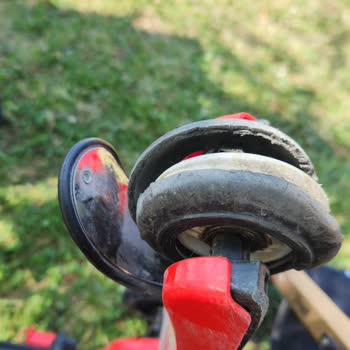 Pilsan Power Scooter Kısa Sürede Arka Lastik Parçalandı Ön Kısmı Da Kopmuştu