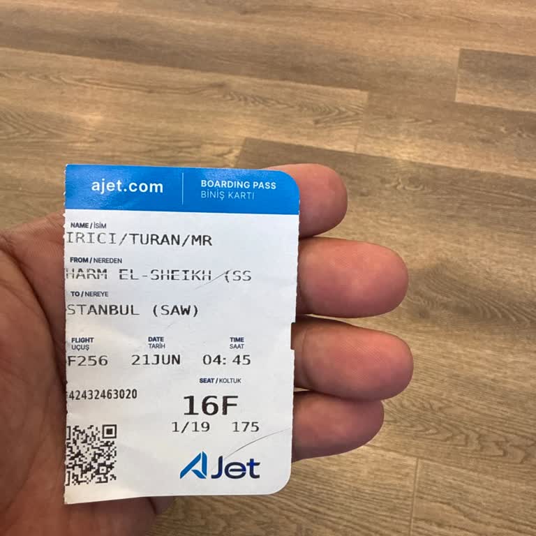 Hayati İlaç İçeren Valizim Kayıp, A Jet Bilgi Vermiyor