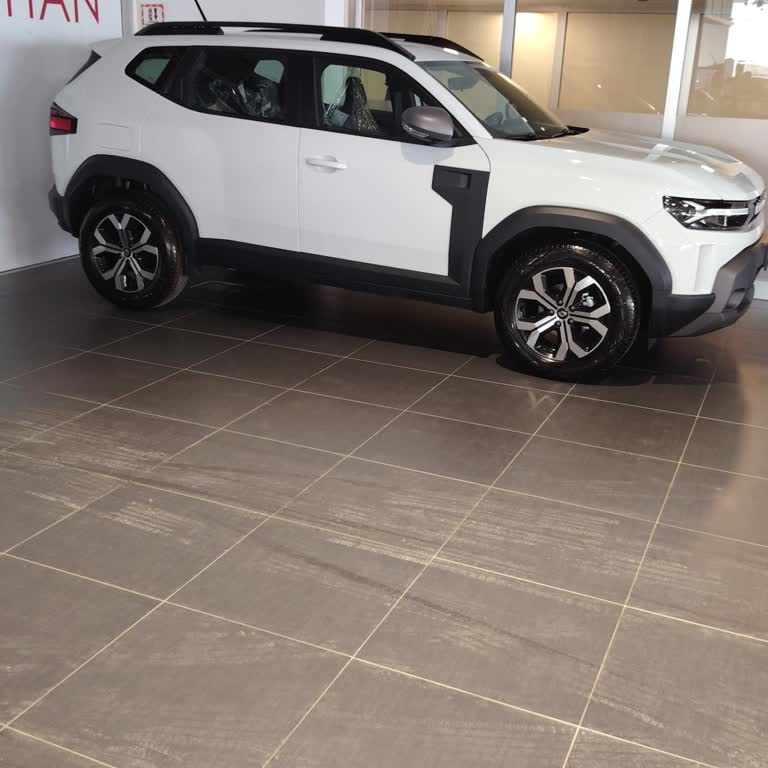 Otomotiv Bayisinde Araç Teslimatı ve Müşteri İlişkileri Sorunları