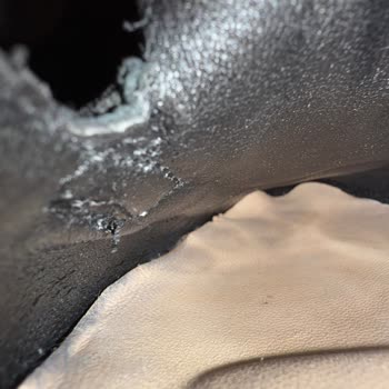 Derimod'dan Aldığım Babet Ayağımı Yaraladı, Değişim Talebim Reddedildi