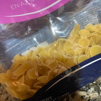 Aldığım Makarna Paketinden Böcek Çıkması