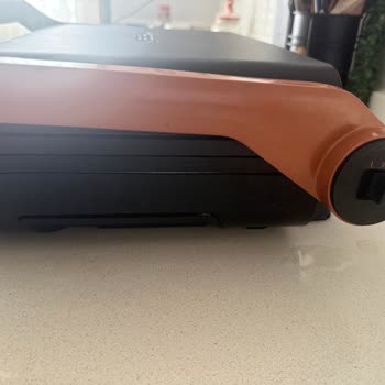 Gurme Tost Makinesinde Kaplama Dökülmesi Ve Sağlık Endişesi