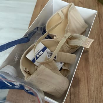 Kargodan Çıkan Deforme Ve Kokulu İç Çamaşırları Mağduriyeti