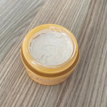 Kötü Koku, Yoğun Kıvam Ve Ambalaj Sorunları Nedeniyle Ürünü Kullanamadım