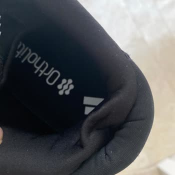 Aldığım Spor Ayakkabının Topuk Kısmı Göçtü, Mağaza Çözüm Sunmuyor