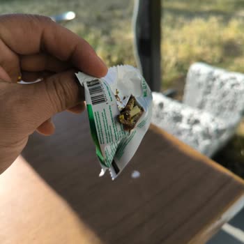 Kahve Dünyası Gofrik Çikolatadan Çıkan Plastik Parça Dişime Zarar Verdi